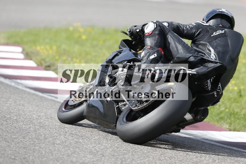 /53 16.09.2025 Track Day Domi Aegerter ADR/Gruppe rot/85